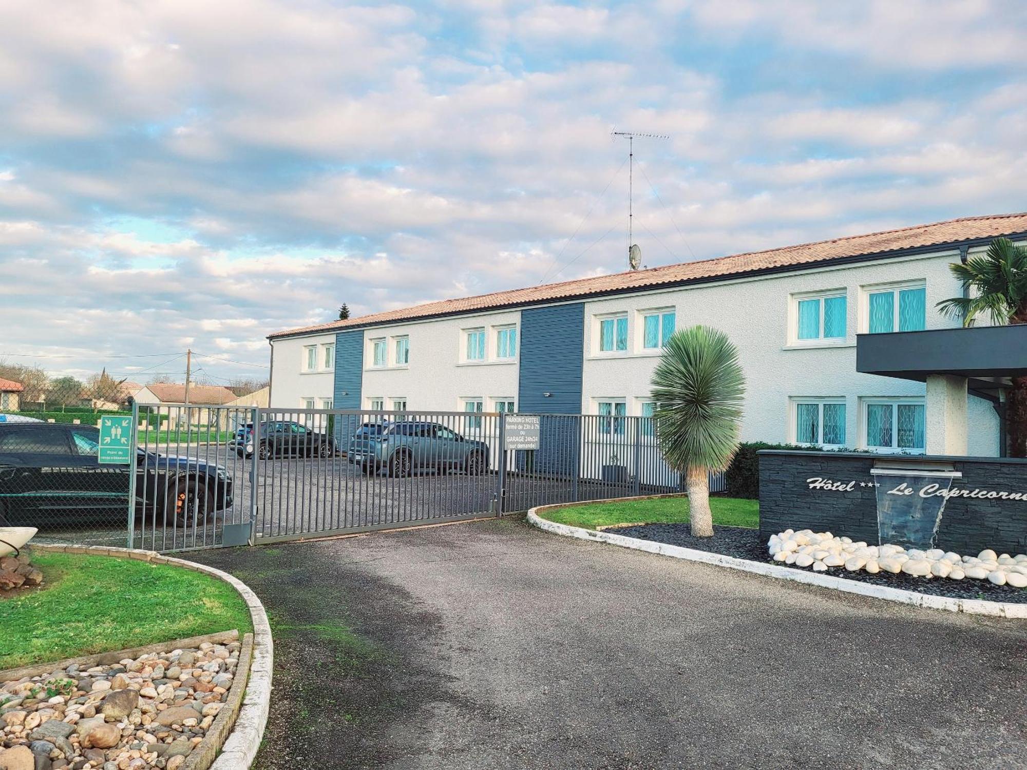 Citotel Hotel Le Capricorne Marmande Dış mekan fotoğraf